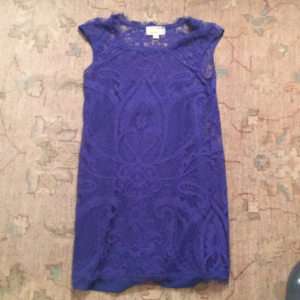 Lace dress